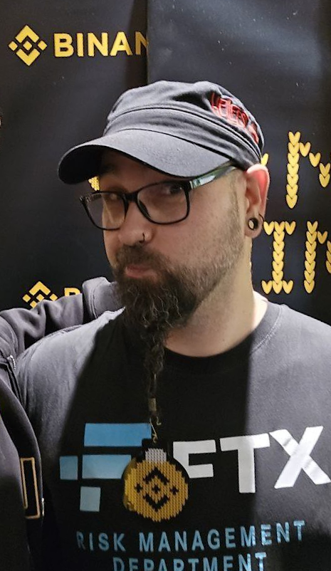 Quand t'es invité qqpart, c'est important de venir dans une tenue appropriée je trouve, et de savoir se tenir.

( MErci <a href="/LeBinanceFR/">Binance France</a> pour l'invitation :* )