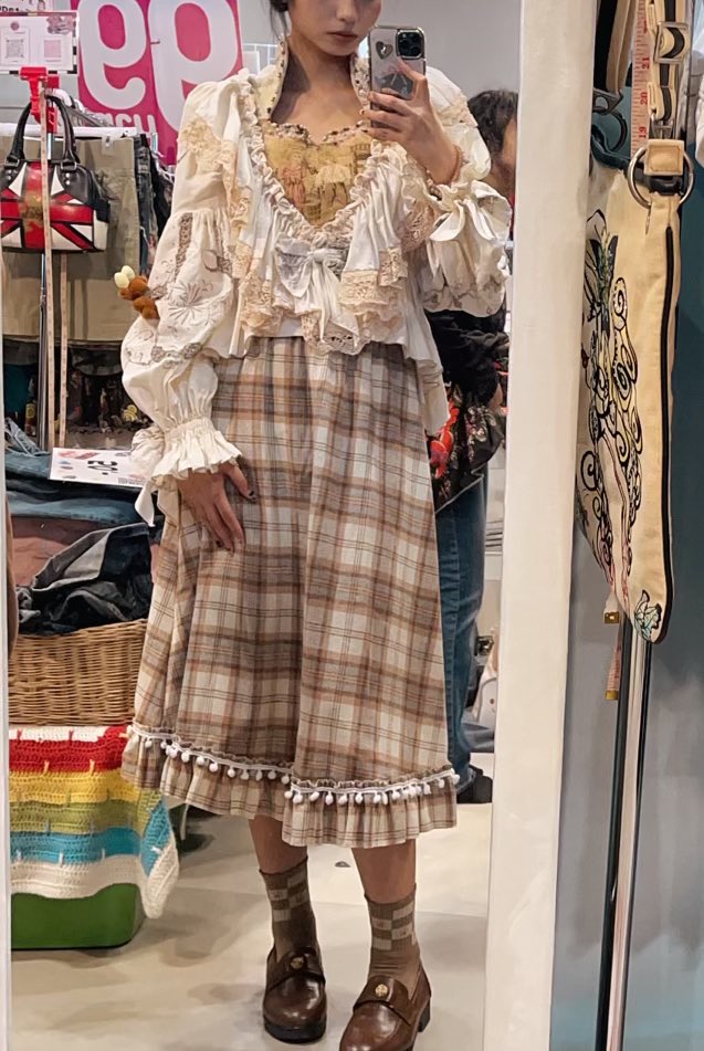 madsdarkside's tweet image. Fit check วันนี้ ไปสั่งตัดเสื้อมาอิอิ (ที่จริงมีหมวกเบ่เร่ต์ด้วย อยู่ในเป๋าTT)