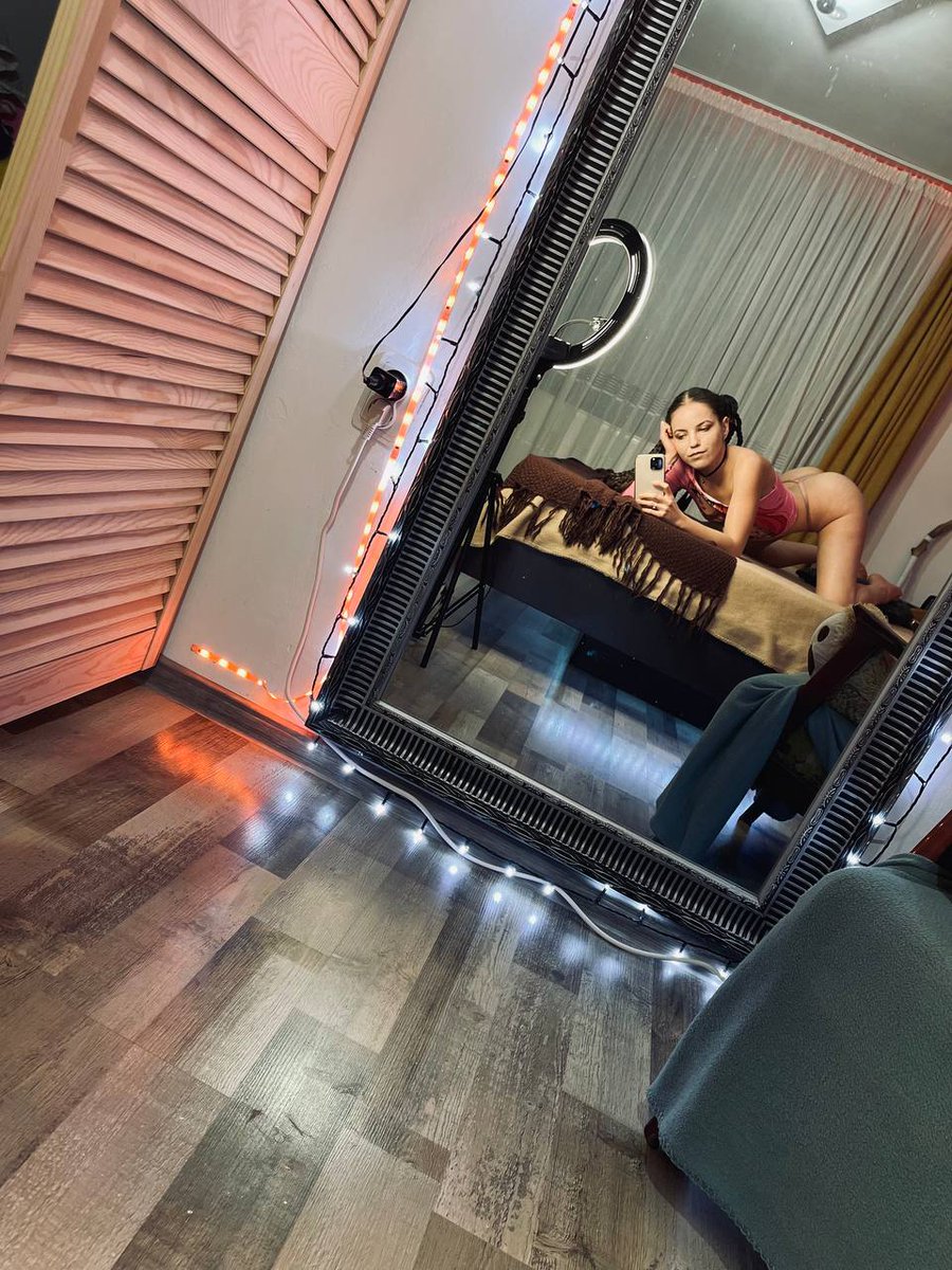 tinypocketpeach's tweet image. #Subscribe to my #onlyfans #feet #toes #booty #bath #content