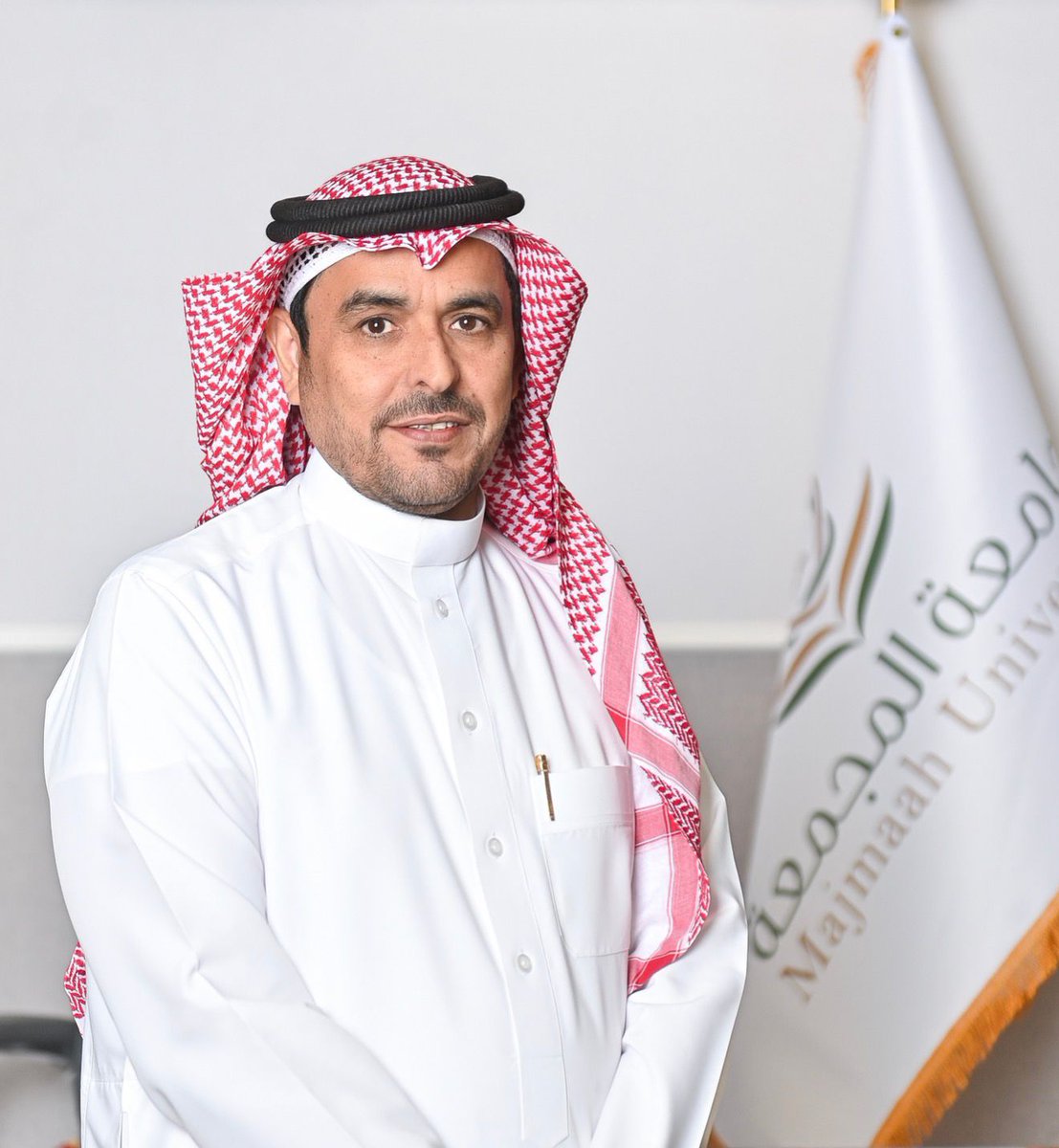 صدر قرار  رئيس #جامعة_المجمعة 
أ.د صالح بن عبدالله المزعل 
بترقية الأستاذ / سليمان بدر البدر 
مدير عام إدارة العامة للموارد البشرية ، للمرتبة الرابعة عشر 
ويعد البدر  من الكفاءات المتميزة في #جامعة_المجمعة 
كل الامنيات له  بالتوفيق
وعقبال المراتب الاعلى