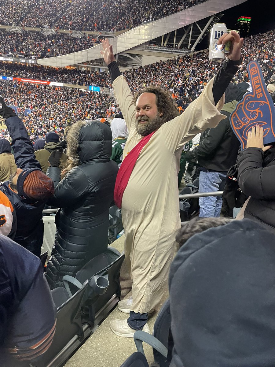 doubleTrocks's tweet image. Fan of the game! Celebrating his birthday a little early!