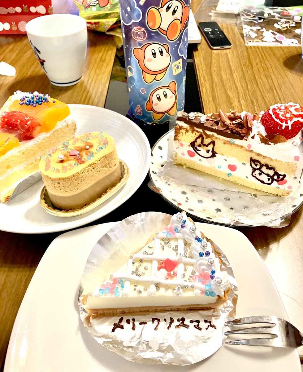 morizosa's tweet photo. デコレーションしたりゲームしたり、クリスマスパーティー楽しかった🎉 https://t.co/gGQR035Fp2