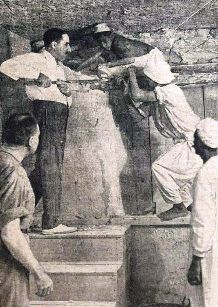 HOWARD CARTER AND LUXOR REVELATIONS newspapers.com/article/the-ch… via <a href="/_newspapers/">Newspapers.com</a>