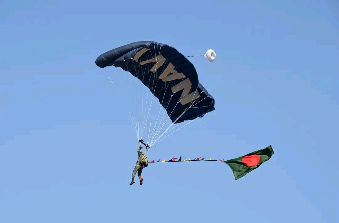 khangaribhai's tweet photo. Something big is brewing.
16th December - Victory Day of the People’s Republic of Bangladesh. Mark the Date!
#VictoryDay #16December #AFD ⚓🇧🇩
#BangladeshNavy #Navy #Bangladesh https://t.co/gTxO9yJWlO