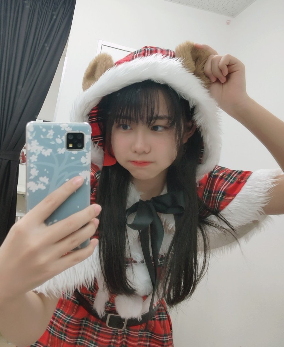 五反田ライブありがとうございました！！
今日はサンタ🎅衣装〜！！
帽子にくま耳ついててかわいかった、！！💕
それに今日はねいろちゃんのお誕生日😊😊😊🎉🎉🎉
ほんっとにおめでとうーー！
これからもよろしくねぇえ！！

次回もお待ちしてます！！
#中1 #13歳 #夢アドシトロン #研究生 #クリスマス