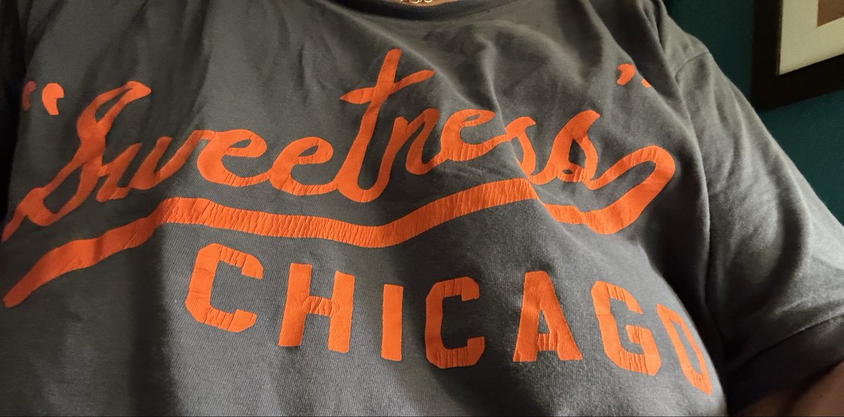 daisn52's tweet photo. When you wake up the next morning after #TheBears beat  the Packers! It wasn’t a dream, however, just plain and simple #Sweetness https://t.co/I97VxfgmNe