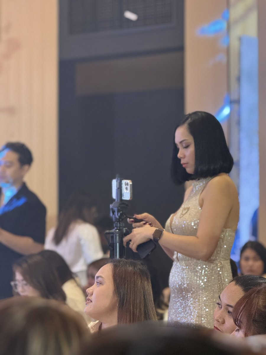 Ning Ning 🌻 tweet media