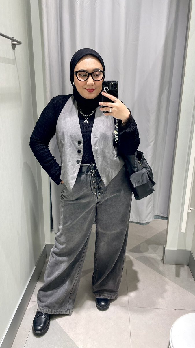 Ayudya Gita tweet media