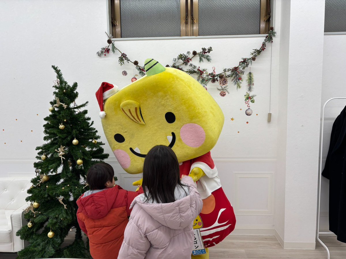 cbaby0109's tweet photo. えちゴンフェア
来店皆様ありがとうございました！
えちゴンありがとう!
皆様に楽しんで頂きました！
クリスマスモード、可愛い〜
#えちゴン　#柏崎　#cherishbaby
#越後柏崎PRキャラクター https://t.co/r6k5BxCiN0