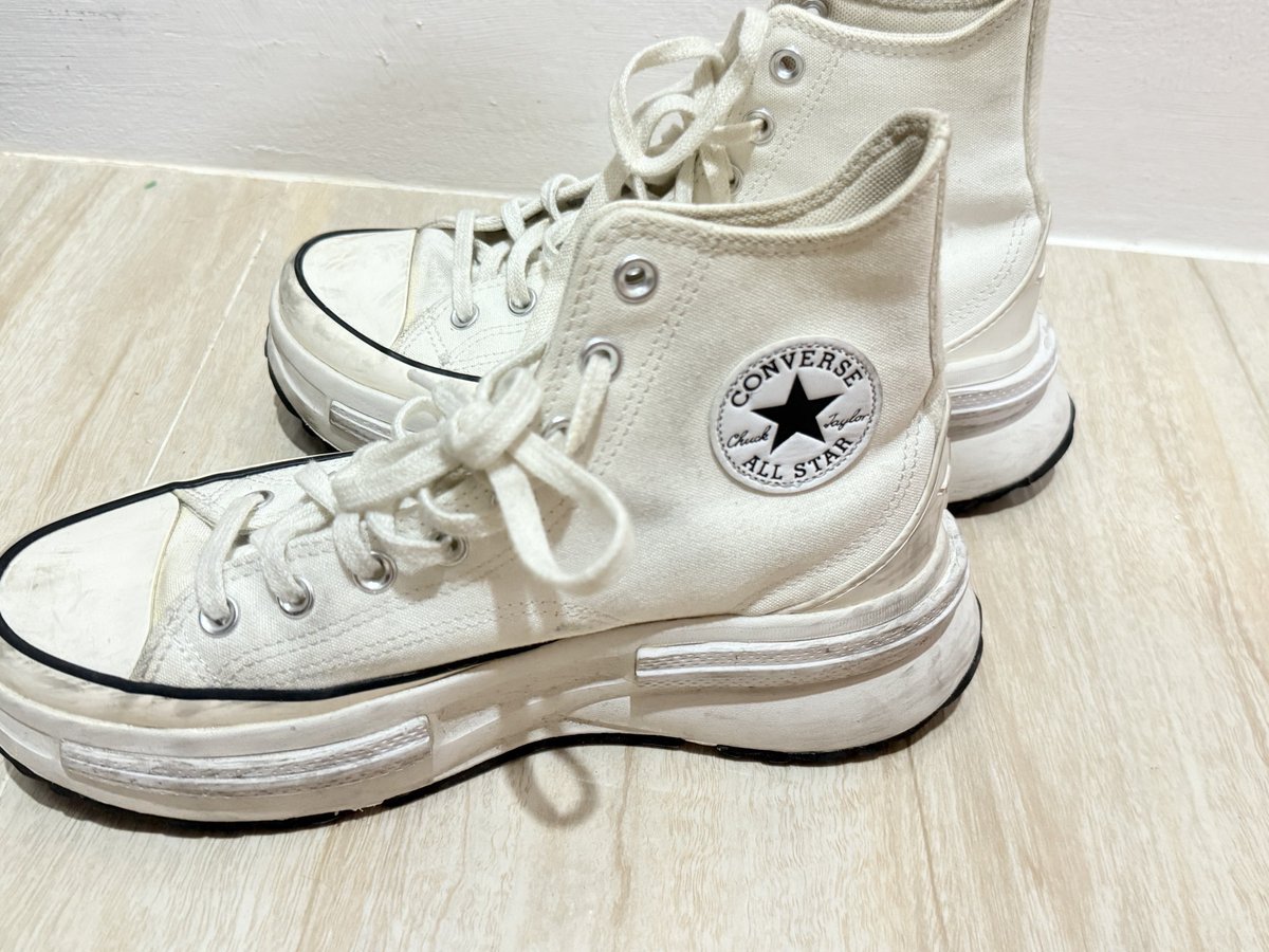 charmiily_'s tweet image. ส่งต่อค่า ใส่ลอง2รอบ สภาพดีมากๆ 3000฿ ค่าส่งคิดตามจริงออกเองนะคะ มีกล่องให้

#ส่งต่อconverse #ส่งต่อรองเท้าผ้าใบ #Converse #รองเท้ามือสองของแท้ #converseมือสอง #รองเท้าผ้าใบ