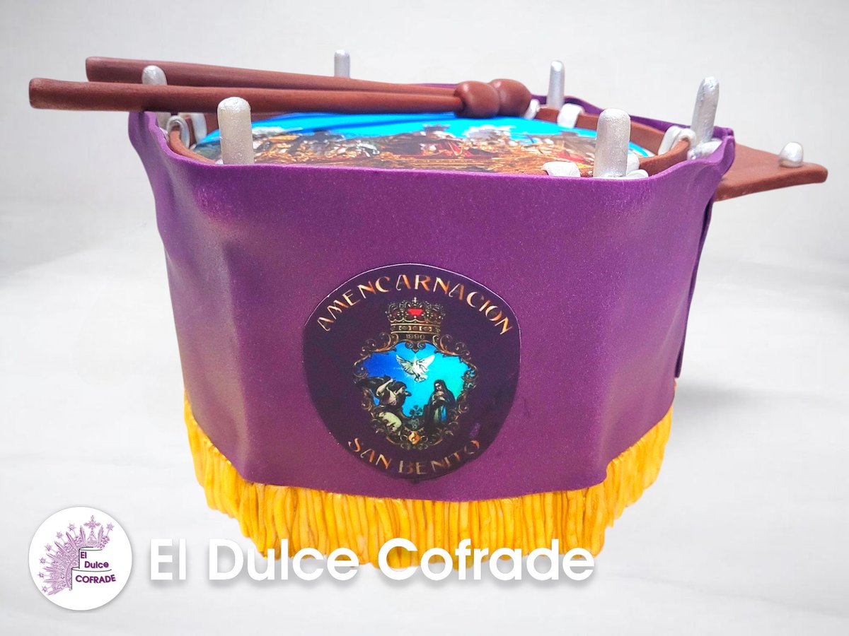 DulceCofrade's tweet photo. Tarta tambor de @AMENcarnacion_  con foto comestible del paso de misterio de @Hdad_SanBenito. Todo es comestible.
#TDSCofrade #tartaspersonalizadas https://t.co/sbxCDD8UzX