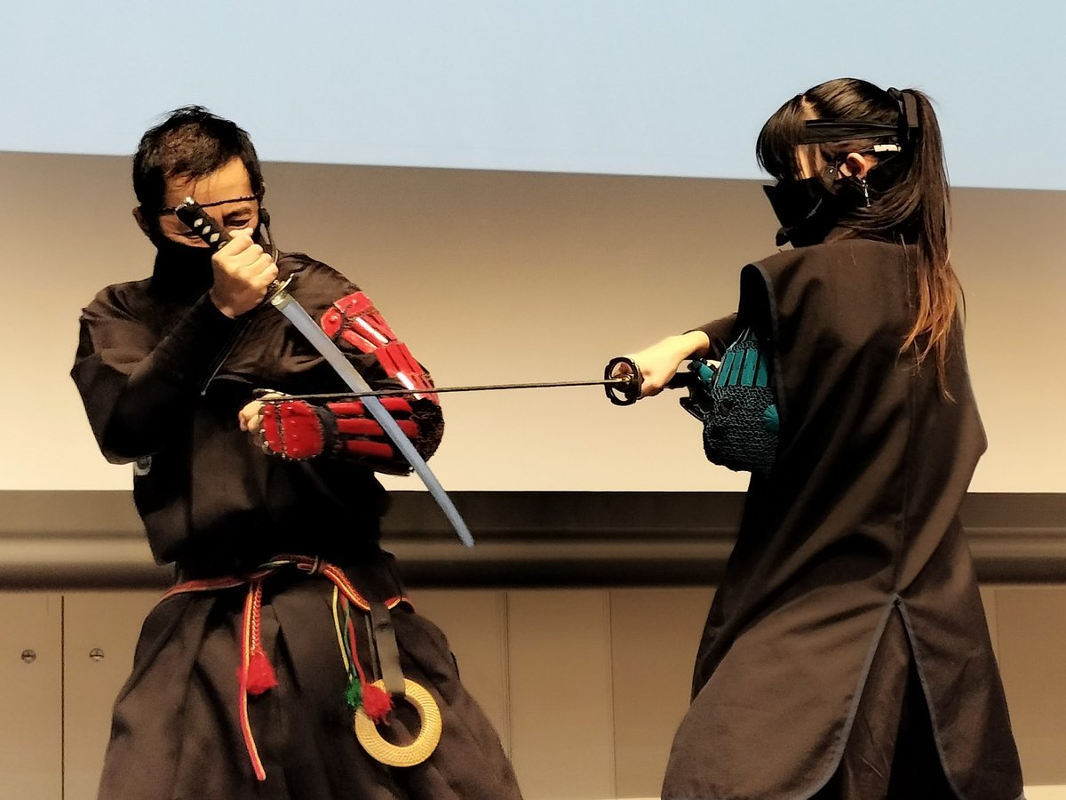 お城EXPO行ってきました！
戦利品たち。大好きな浮世絵師さんのカレンダーがあって嬉しい。
風魔忍者も良かったです✨感動🥹