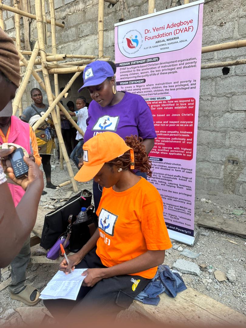 DYAFoundation's tweet photo. Thank God for a successful Christmas Outreach by DYAF to the less privileged in the community.
Jesus is the reason for the season https://t.co/0z6tymtCrb