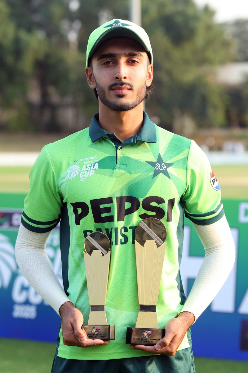 A possible future star - Sameer Minhas who was named Player of the match and Player of the tournament.

Runs 471
Hundreds 2
Fifty 1
Strike rate 117.45
Average 157.00
 #Cricket #INDvsPAK #U19AsiaCup2025