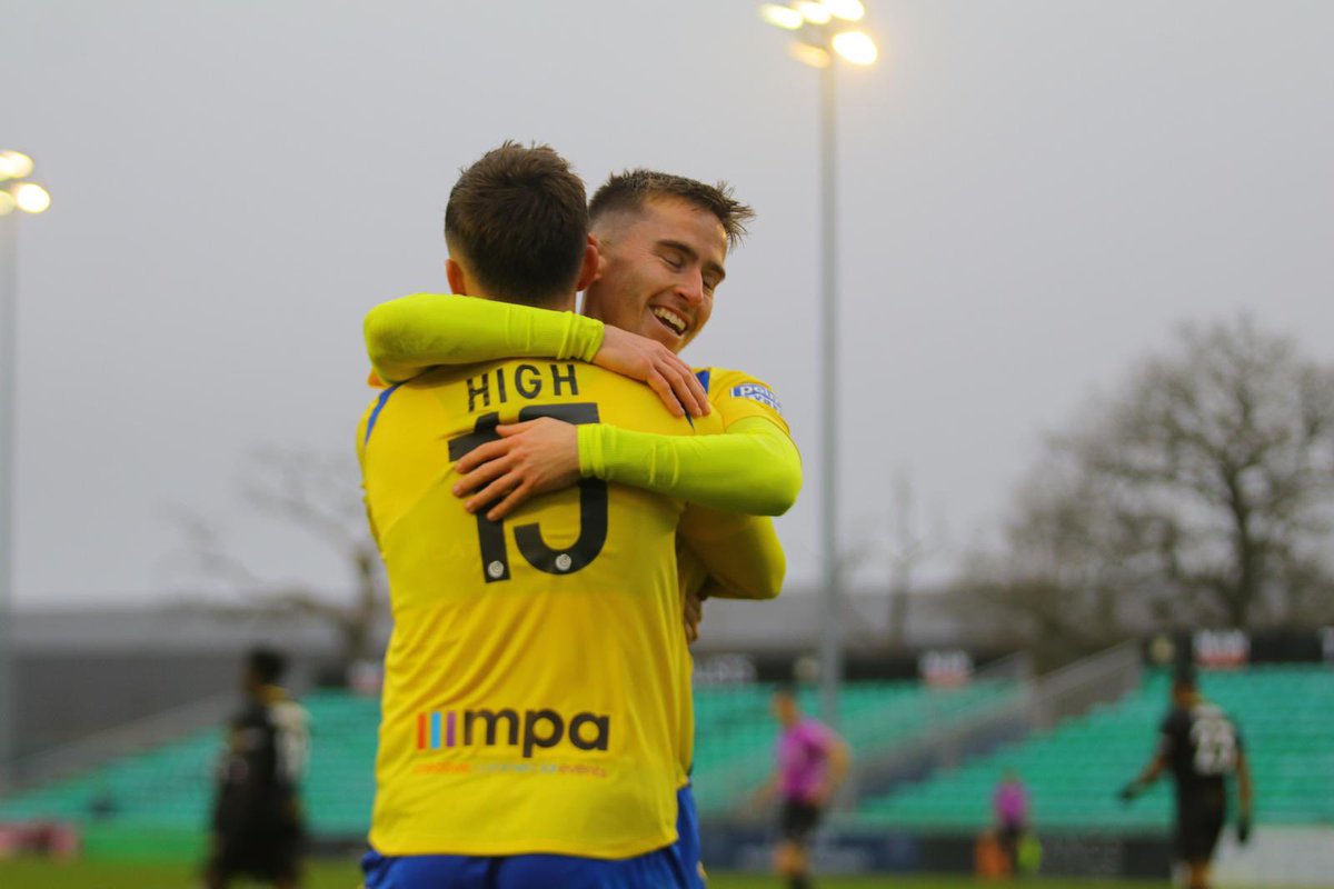 SolihullMoors's tweet photo. High making it 3 goals in 5 minutes for The Moors🙂‍↔️🙂‍↔️ https://t.co/gPEt7nOduh