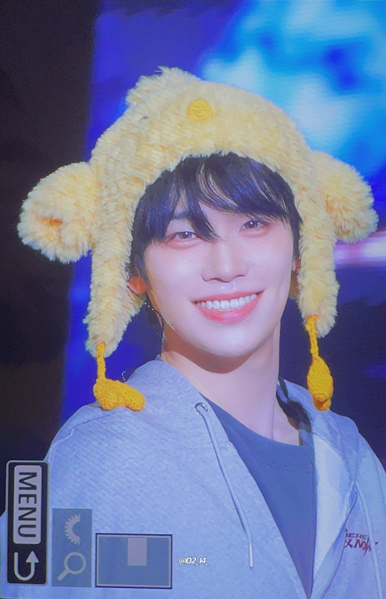 O2_I4_'s tweet image. 251221 #김태래 
수고해써요🩵🐥