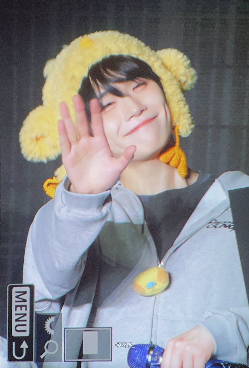 O2_I4_'s tweet image. 251221 #김태래 
수고해써요🩵🐥