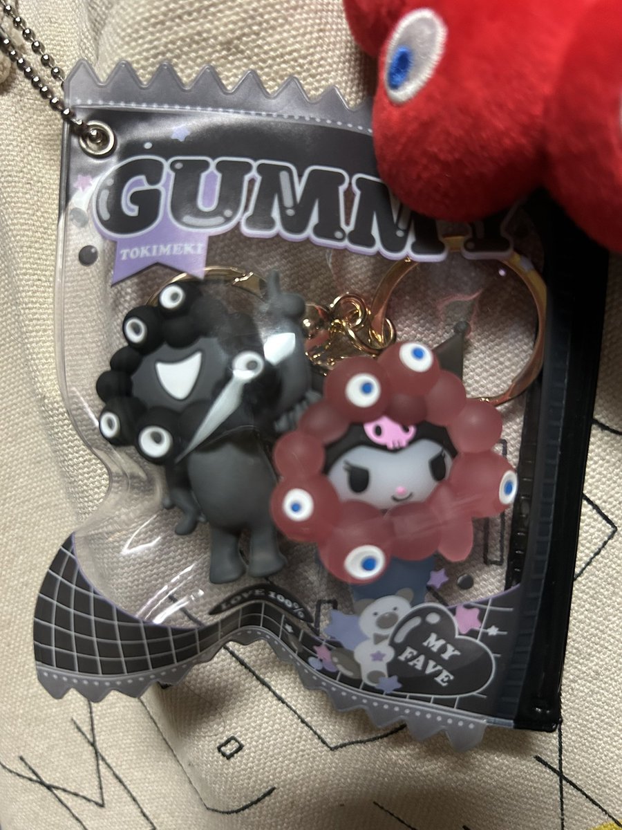 黒ミャクとクロミ。可愛い😁 サンリオクリアにちょうど良いケース