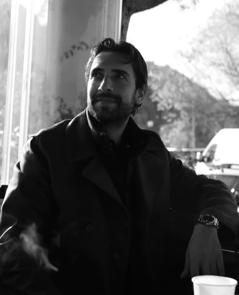 partner gozunden ayri bir yakısıklı oluyor