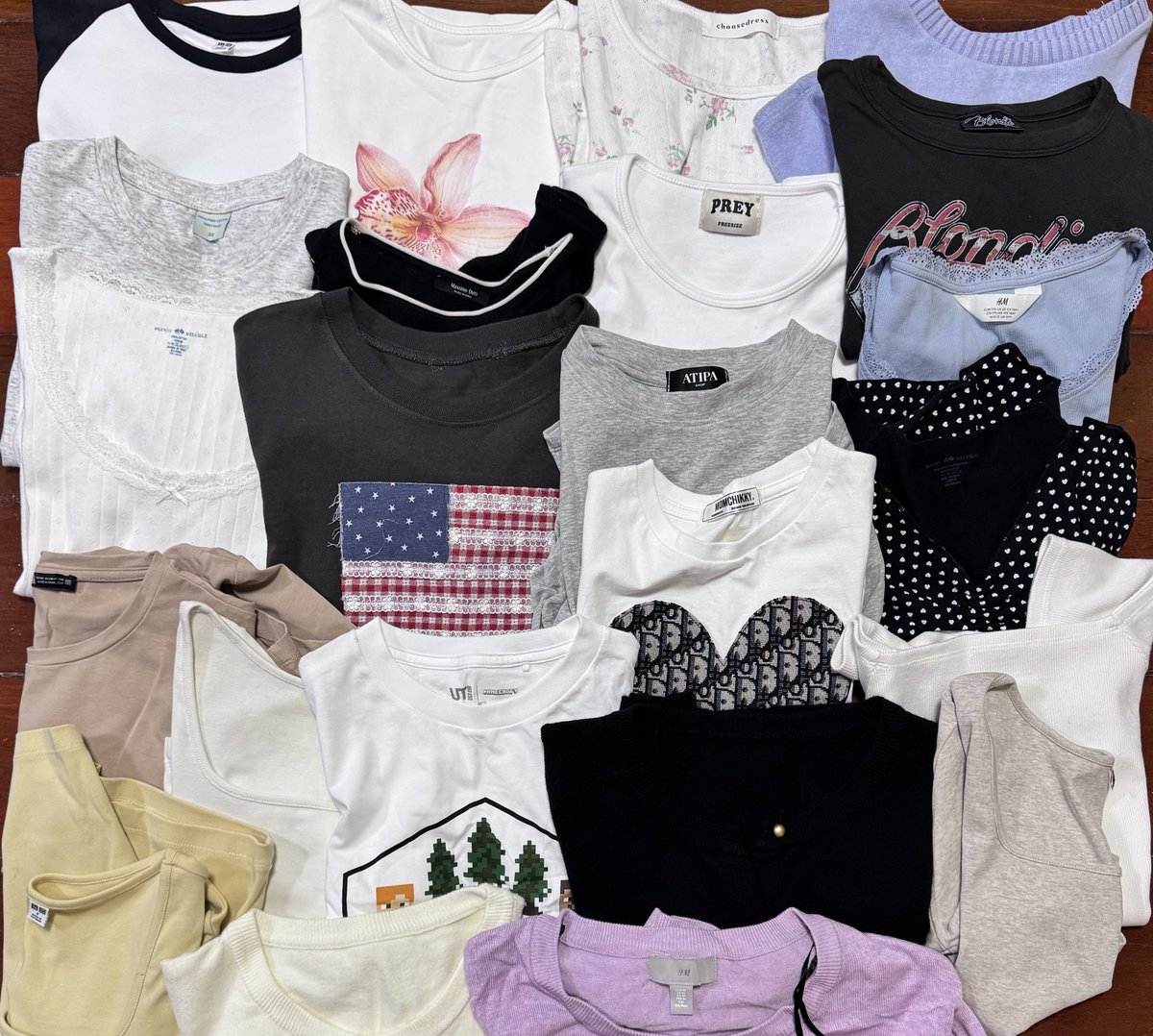 🧘🏻‍♀️⛸️ tweet media