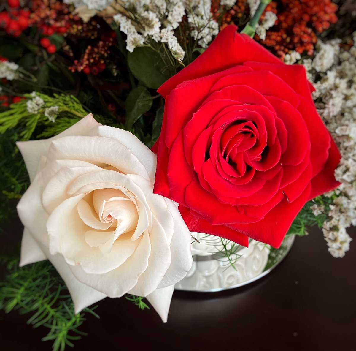 mapascu's tweet image. #iphoneonly #snapseededit #snapseed #naturaleza #nature #rosas #roses #flores #flowers