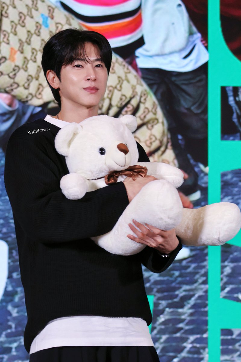 Withdrawal tweet media