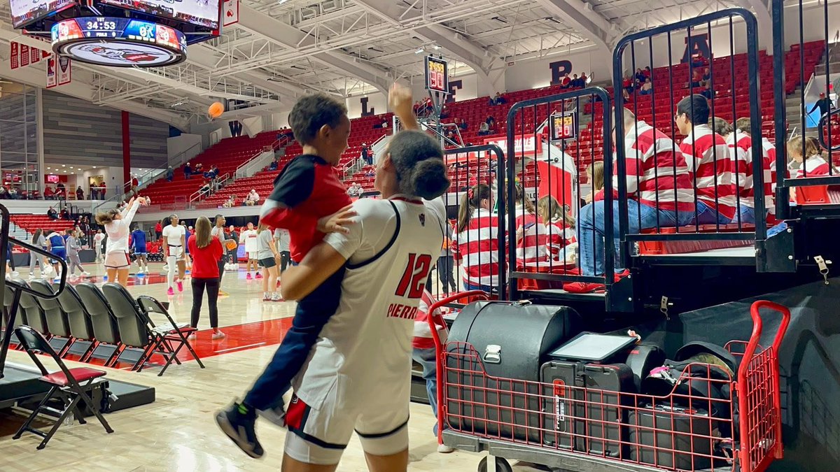 dfl1sg's tweet image. “It cost nothing to be kind…” @KhamilPierre @PackWomensBball @PackAthletics @WolfpackWes @TheWolfpacker @PackRadio @NCStateSportsF1 @NCSUFans @PackRadio