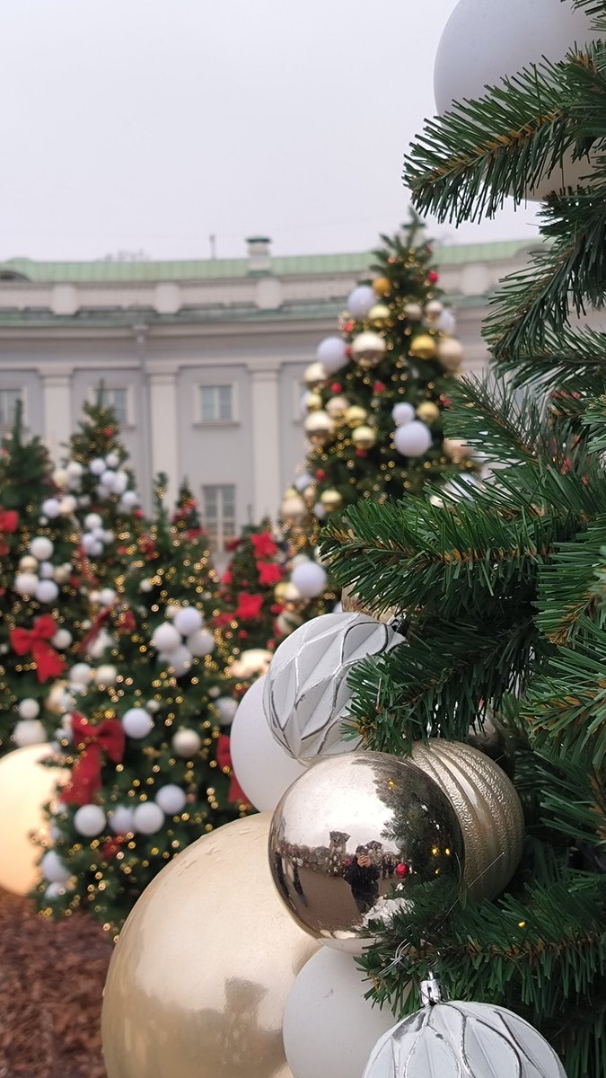 репейник ❤ tweet media