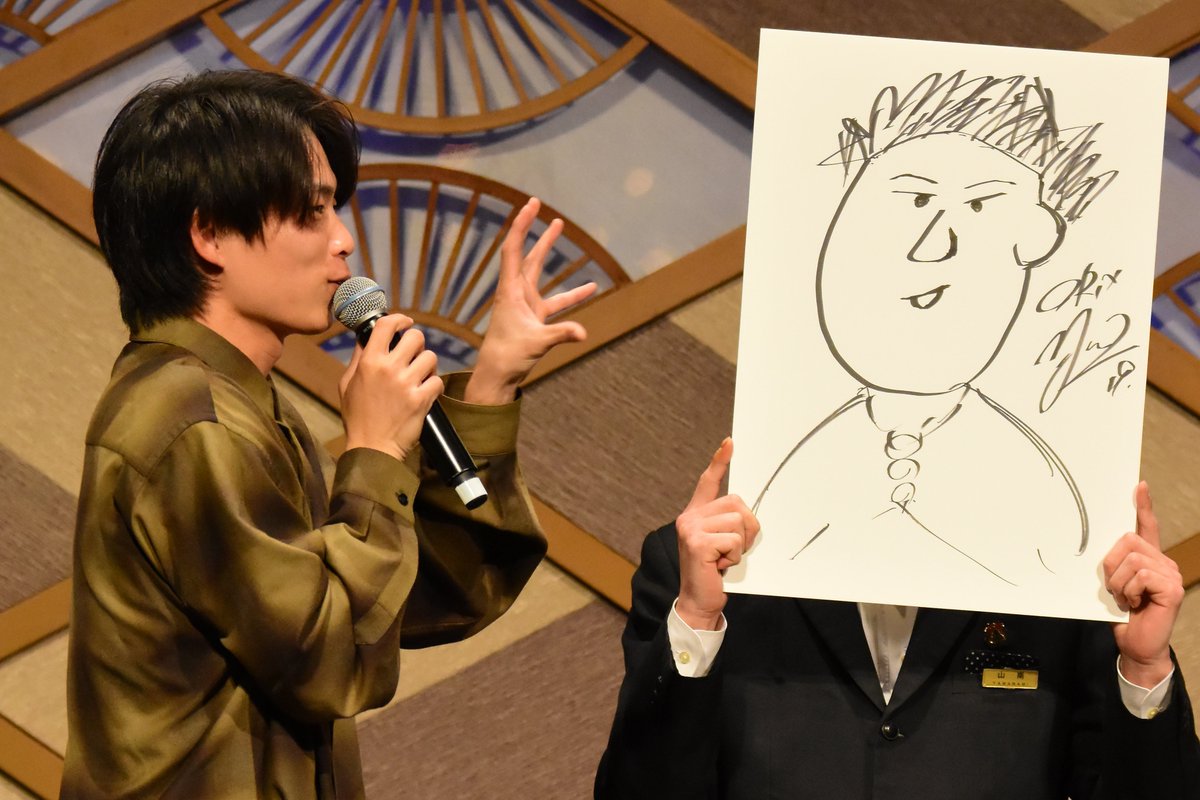 ゆうたろさんの似顔絵顔のパーツが真ん中に寄ってるとこ意識して上手く