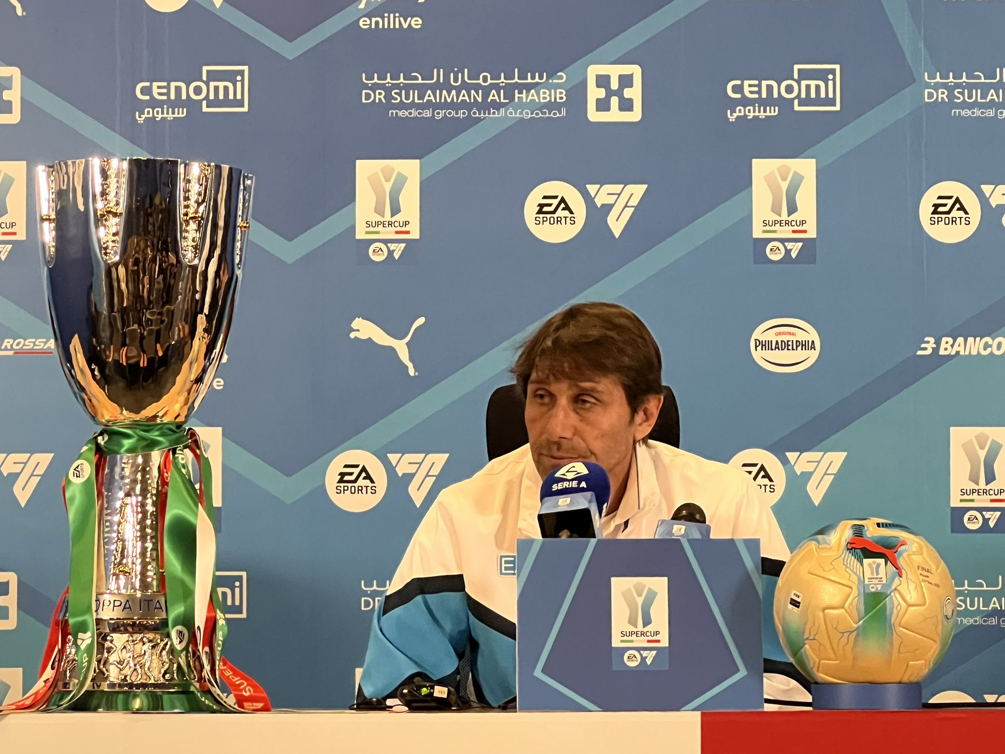 أنطونيو كونتي مدرب فريق نابولي في المؤتمر الصحافي: -إذا فاز بولونيا باللقب سيكون خطأؤنا، لكنه أيضاً فريق يستطيع الفوز بالكأس في حال قدم مستوى رائع. #نابولي_بولونيا 