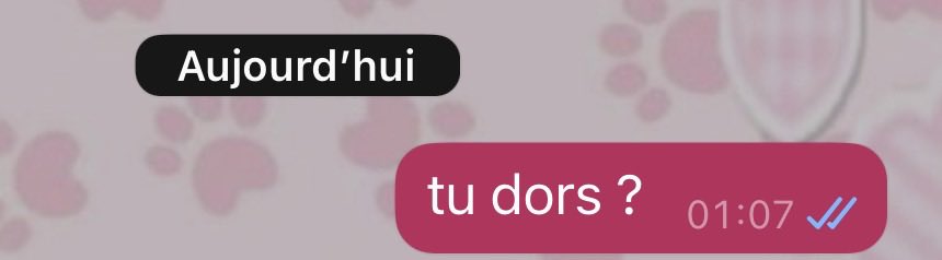 naoaruu's tweet image. elle est ridicule !!! elle est ridicule