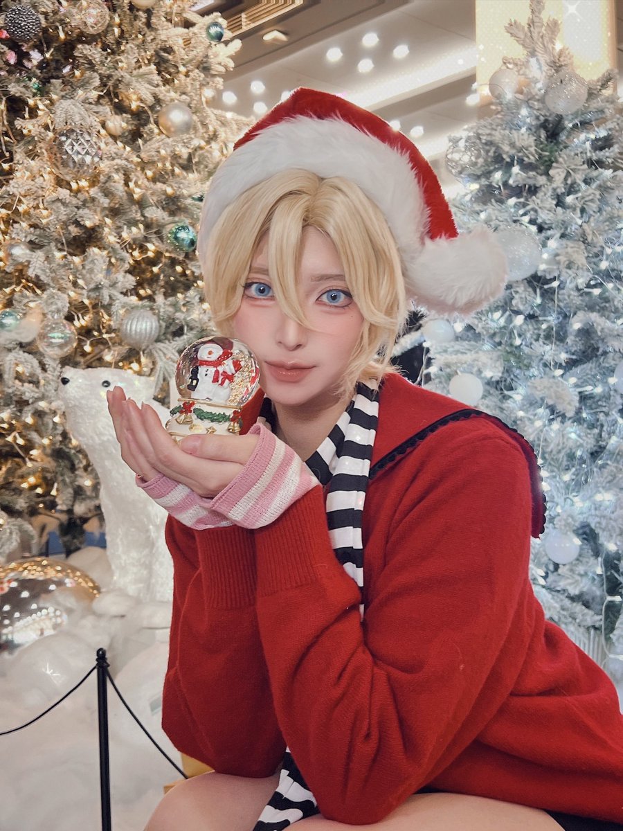 #서코_후기

🌱하구 ✨로 양일 다녀왔어요💕
기력 이슈로 텐션이 낮았는데 다들 막 반겨주시구 칭찬두 잔뜩 해주셔서 이틀 내내 재미지게 놀다왔어요🫶 히히..또 만나…😘