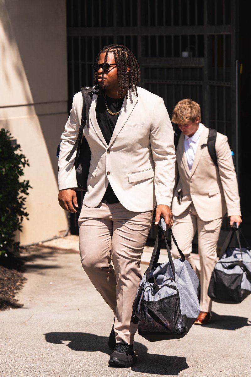 I’ve decided to enter the NCAA Transfer Portal. Thank you GSU for the opportunity time to find the best spot to continue my journey and elevate my game. #AGTG