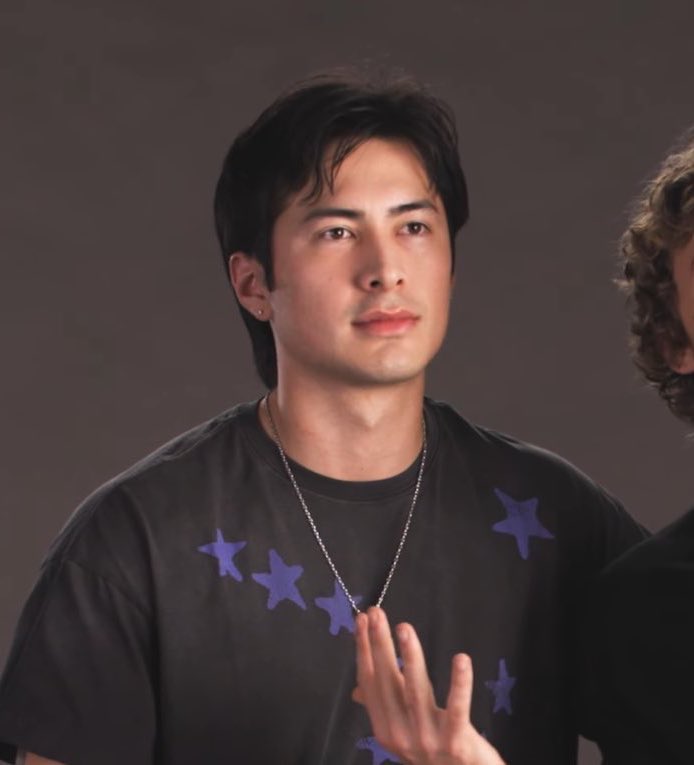 snoopyshane's tweet image. i’m actually so unbelievably attracted to hudson williams it’s not okay. his beauty and weirdness have completely trapped me