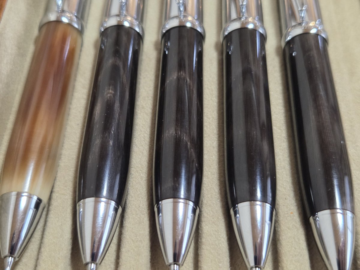 ピュアモルトプレミアム3&1で水牛の角カスタムを作成しました。 左の1