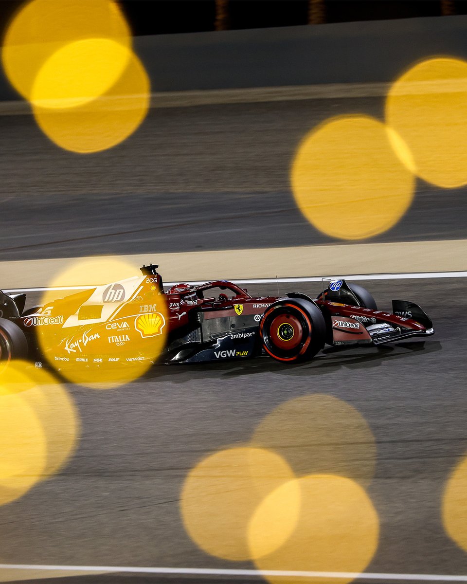 ScuderiaFerrari's tweet image. Christmas lights check 💡