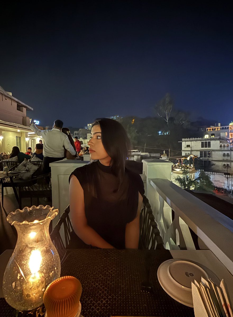 ShwetaKukreja_'s tweet image. 🖤