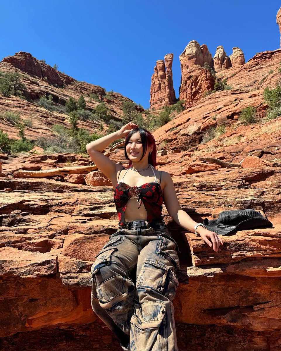 IyosEra's tweet image. Good morning oomfs ☀️ 

Hope you all have a blessed Sunday ❤️