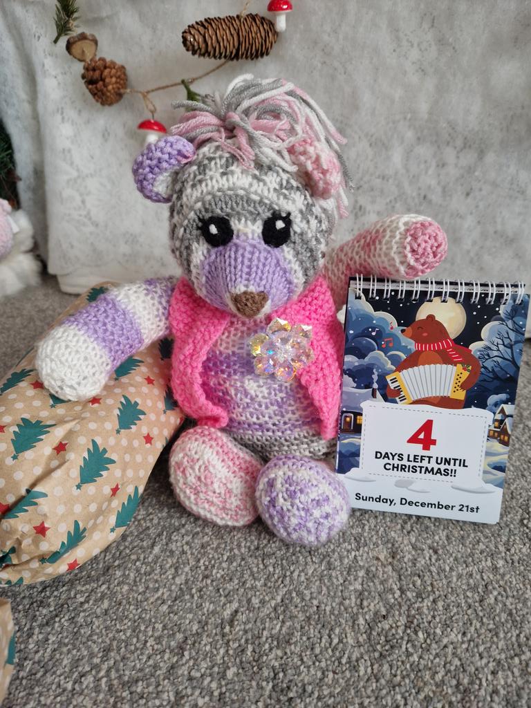 pissedbear's tweet photo. Really Lilly π²π²π² #CountdownWithEd not Lilly not Bob https://t.co/DRbiIxPmgi