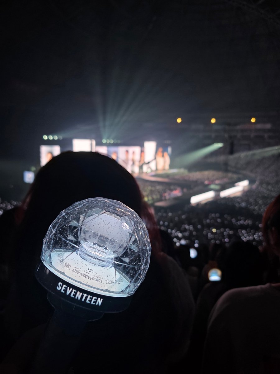 power_up_717's tweet photo. 251221 후쿠오카 day2 https://t.co/i1F72wwBf4