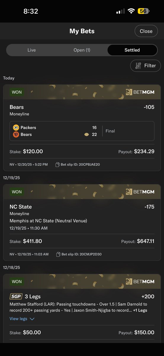 Colin67o's tweet photo. It’s been a wild couple of days. But all hits! Go Bears!😂 💸  #BetMGM #Parlay #SportsBetting https://t.co/nLmKbnZeR1