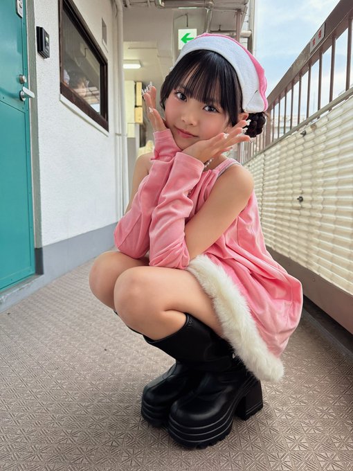 Twitterのコスプレ画像32