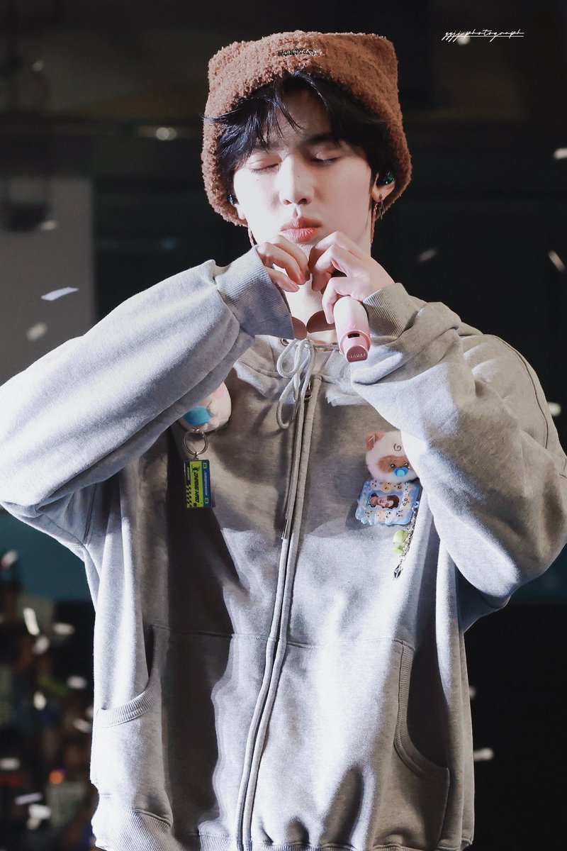 251221 홍콩 막콘 HQ

하오야 고마워🥺🫶🏻 
오늘 수고했어! 몸에 잘 챙겨줘야지😭

#장하오 #ZHANGHAO #章昊 #ジャンハオ #제로베이스원 #ZEROBASEONE #ZB1