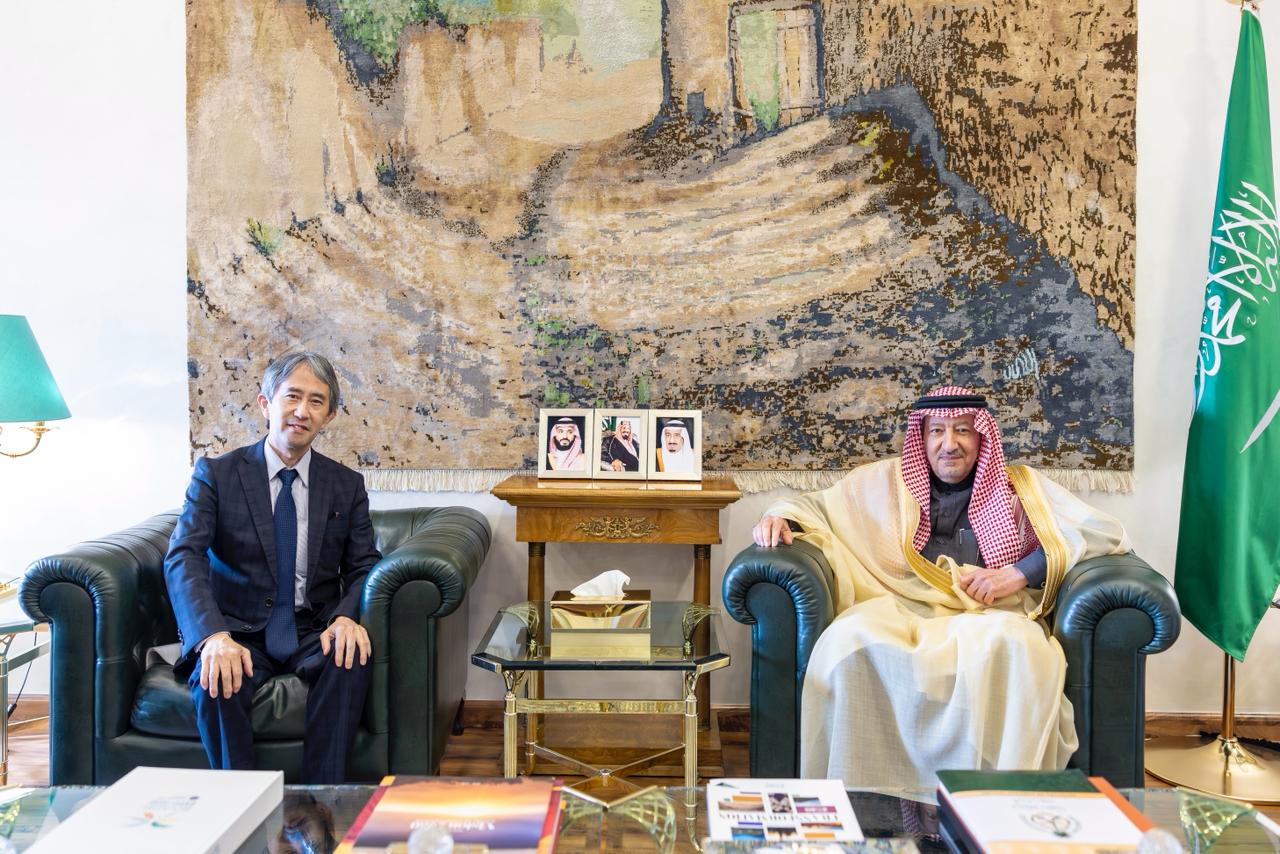 صور .. نائب وزير الخارجية ومساعد وزير الخارجية الياباني يستعرضان العلاقات الثنائية، ويناقشان الموضوعات ذات الاهتمام المشترك. #المملكة 