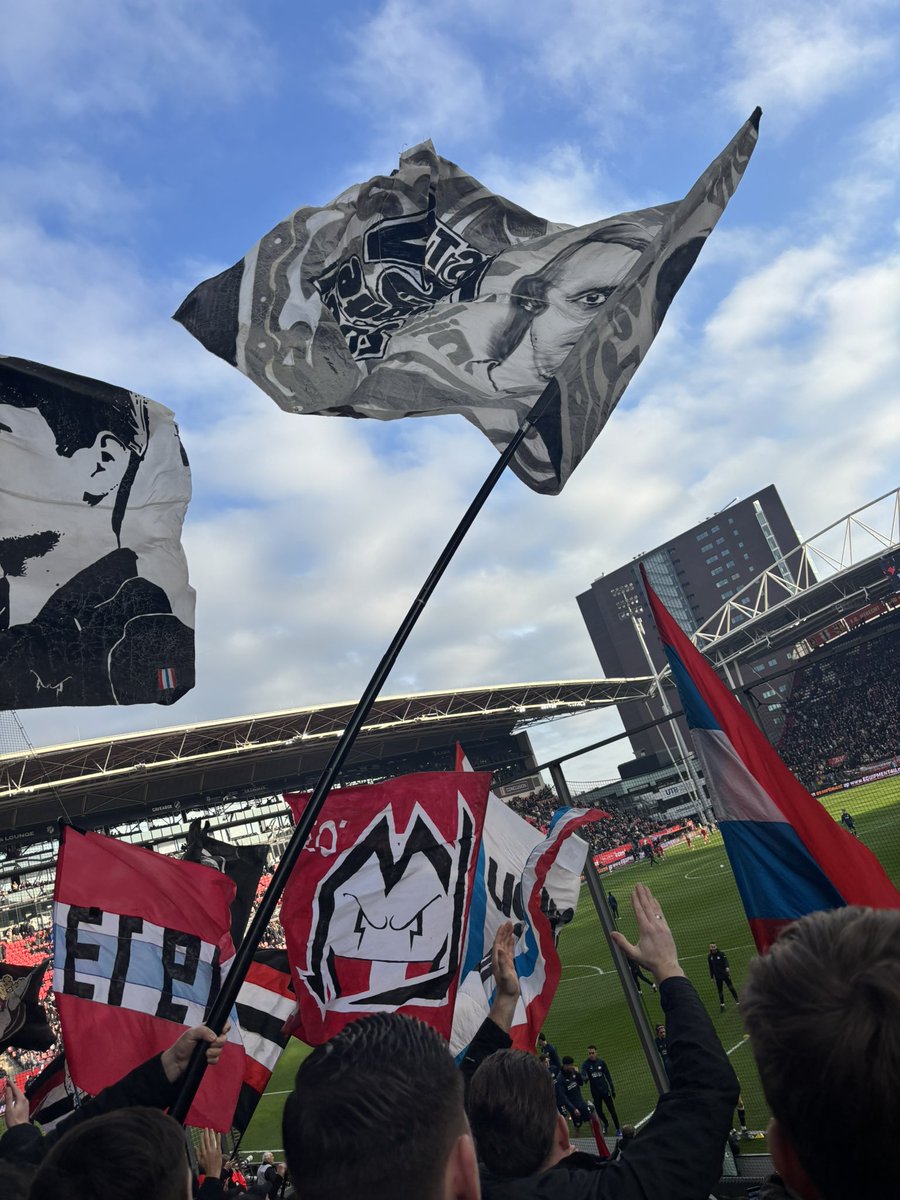 MathijsV040 tweet media