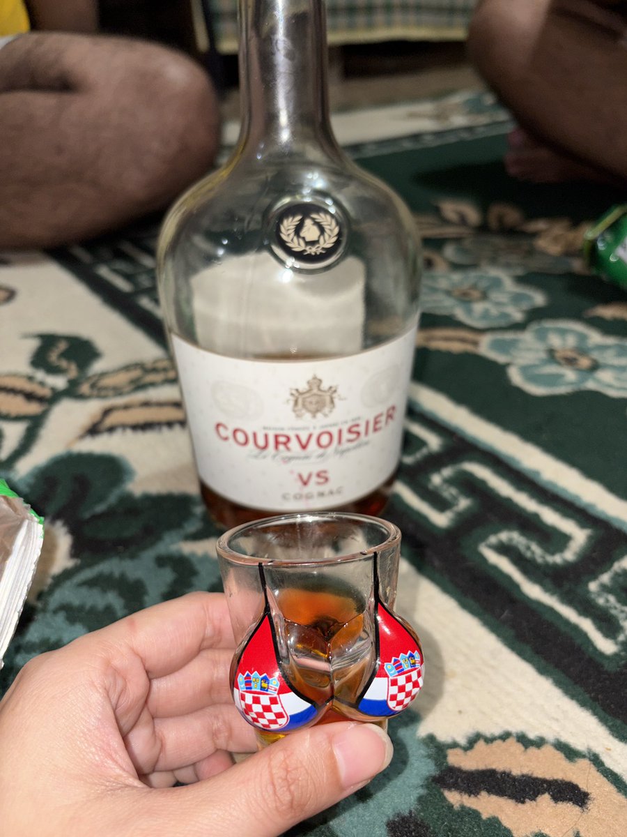 Guess who’s back from cruise life🚢😆