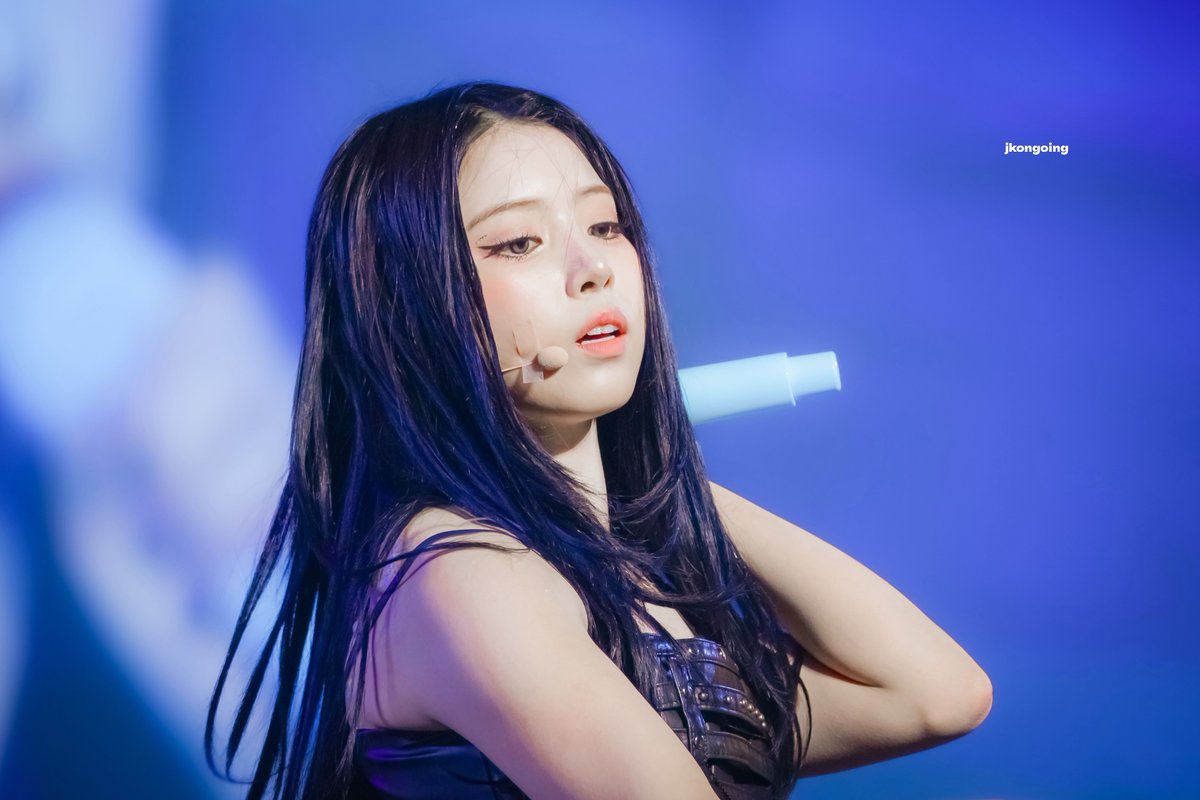 헬멧이🪖 tweet media