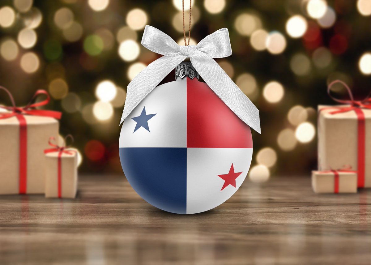 #CámaraOpina Que estas fiestas traigan paz a los hogares panameños y que el año que comienza nos encuentre unidos, trabajando juntos por un país con más oportunidades. Porque Panamá lo tiene Todo, y lo mejor aún está por construirse. panacamara.com/cerrar-el-ano-…