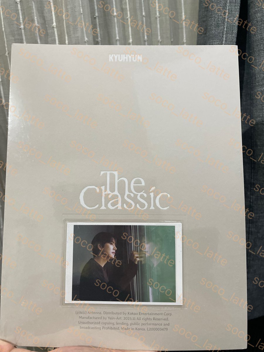Side_Questco's tweet photo. Hi, WTS aku ada lebih stock

Kyuhyun The Classic - scrapbook ver 
Price : 384k 
Last stock
Ready Ina

Bisa Shopee/tokped (kena biaya admin 7,5%)
Bisa split pay
Bisa jne/gojek/grab

Kalau ada yg minat boleh dm
Wts wtb wtr
#Superjunior #suju #kyuhyun https://t.co/7I7nHvVWGA