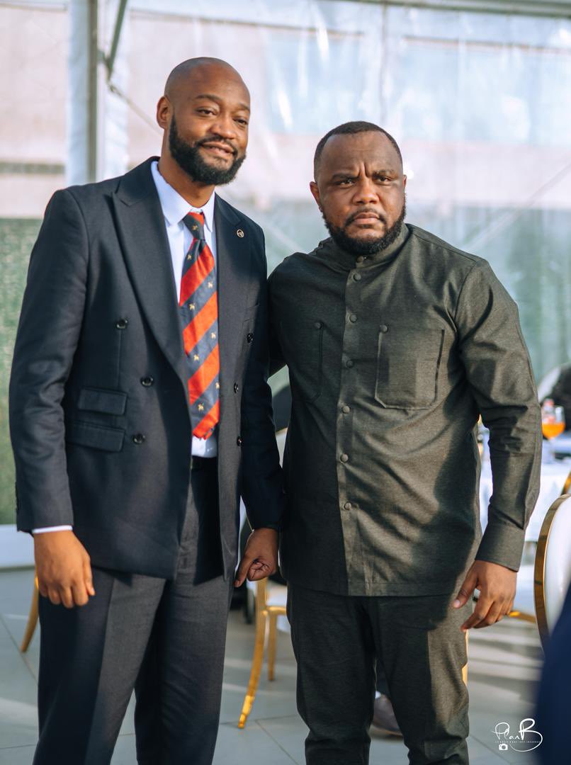 Je tiens à exprimer ma profonde gratitude à la Fondation MAP ainsi qu’à  <a href="/TshibwidMichael/">Michael Tshibwid</a> 
pour m’avoir honoré de leur confiance en m’invitant comme paneliste au Symposium de la Jeunesse du Lualaba
C’est un réel privilège d’avoir pu partager ma vision aux côtés d’acteurs engagés